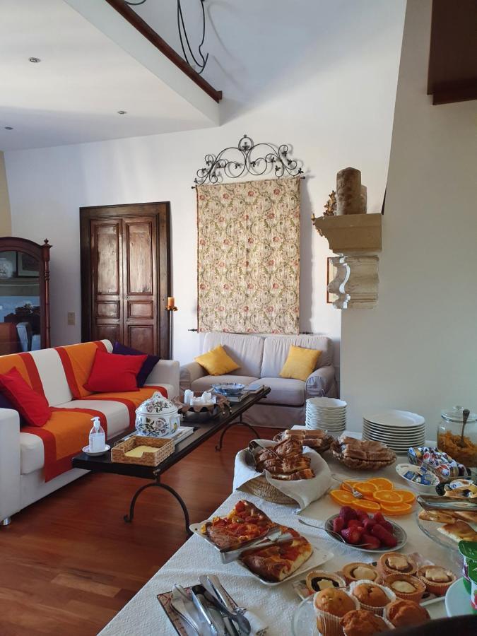 Il Giardino Di Eleonora Hotel มาเตรา ภายนอก รูปภาพ