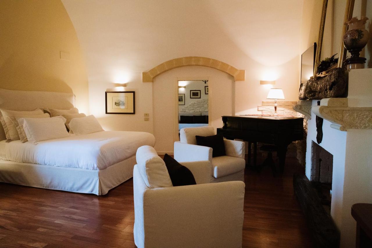 Il Giardino Di Eleonora Hotel มาเตรา ภายนอก รูปภาพ