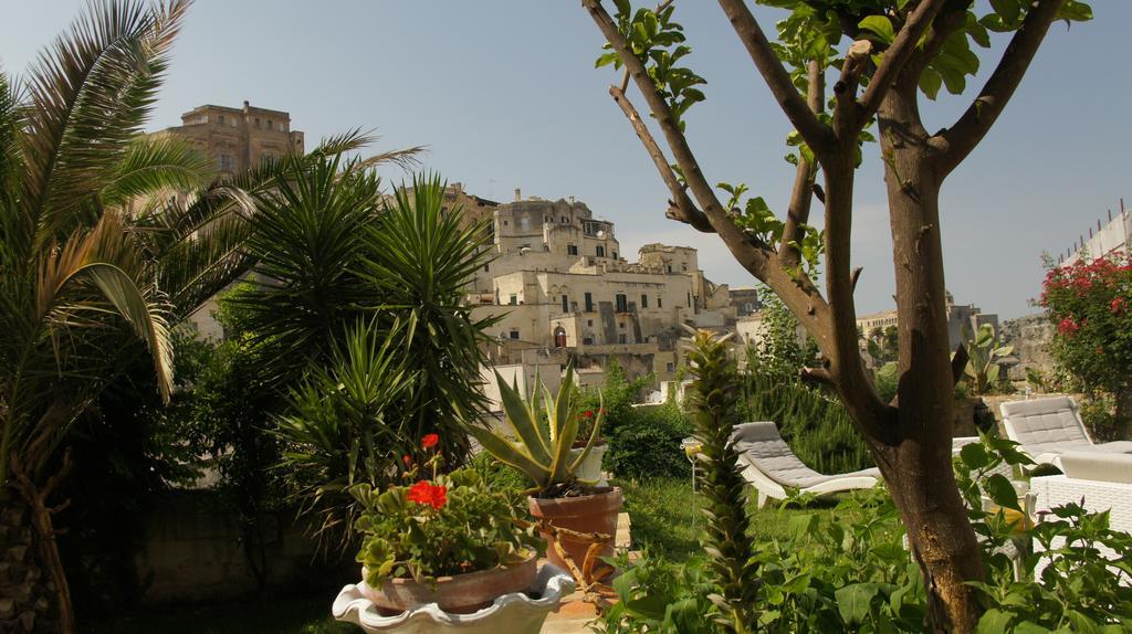 Il Giardino Di Eleonora Hotel มาเตรา ภายนอก รูปภาพ