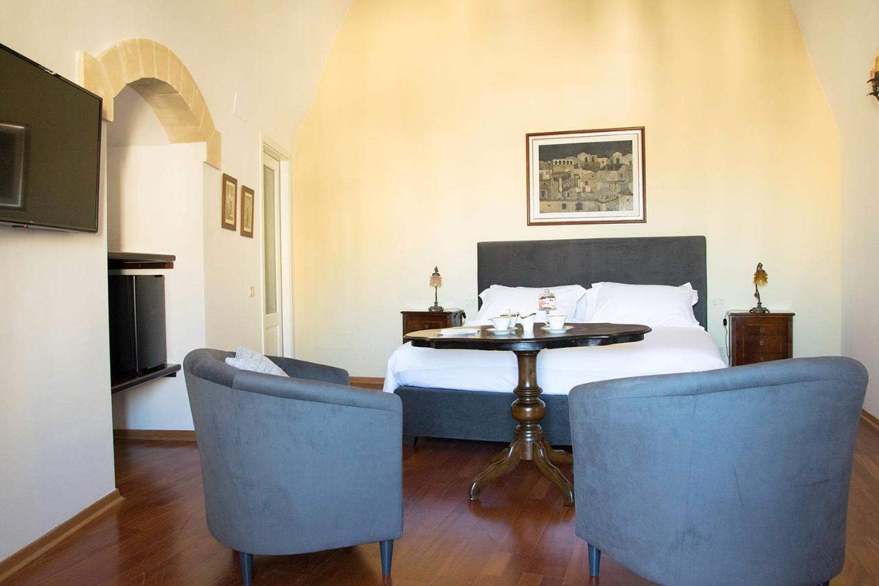 Il Giardino Di Eleonora Hotel มาเตรา ภายนอก รูปภาพ