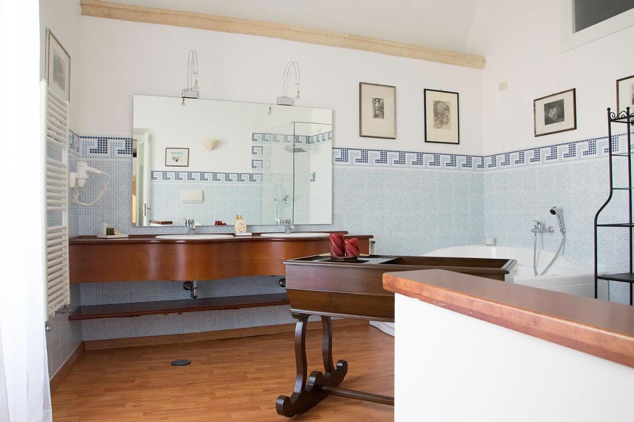 Il Giardino Di Eleonora Hotel มาเตรา ภายนอก รูปภาพ